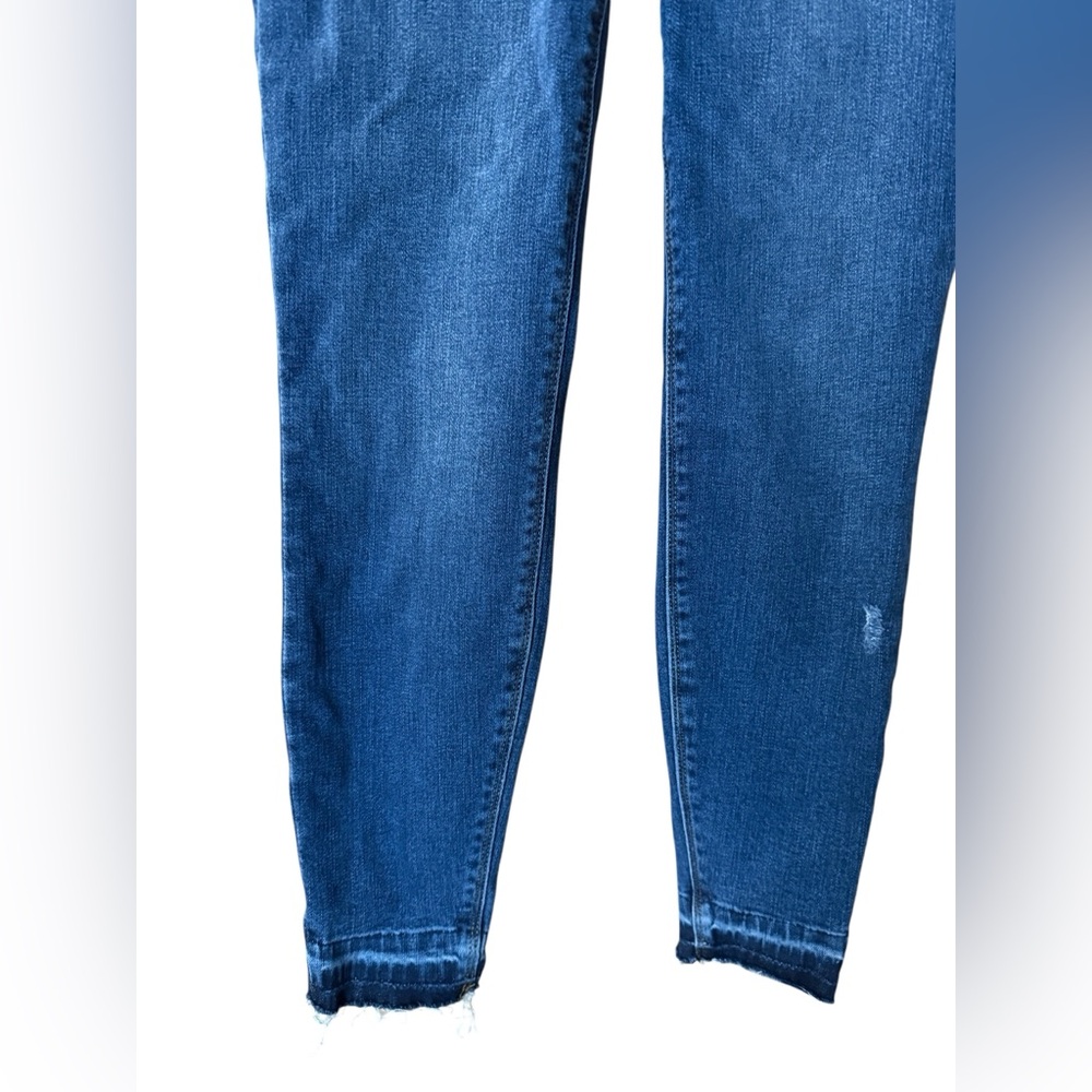 SPANX Distressed Ankle Skinny Jeans in Medium Wash women’s sz Small new nwt - Picture 6 of 13